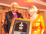 Archbishop Njongo Ndungane receiving an award for the Individual category
